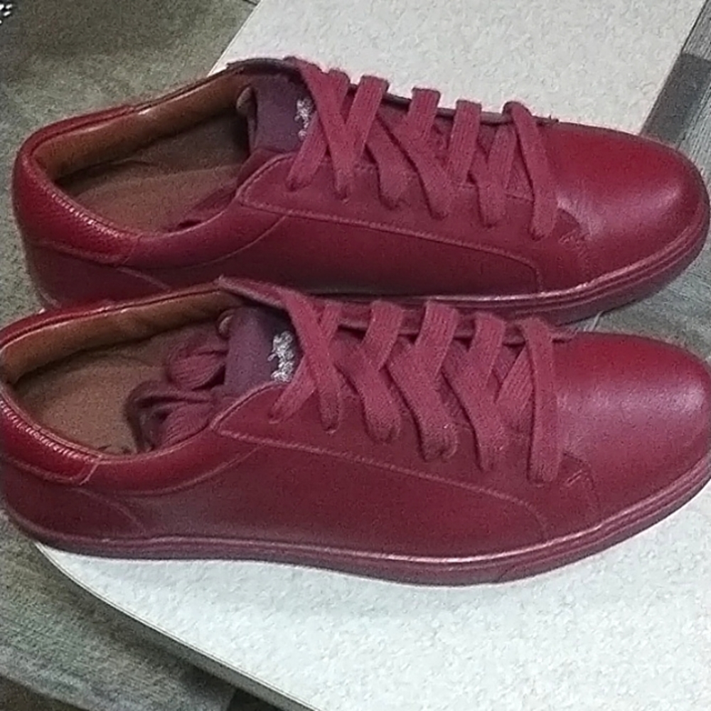 Coach men's low top leather shoes in size 10 Cranberry color